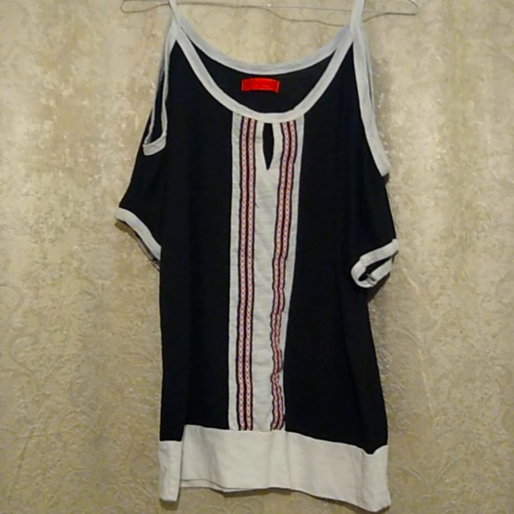 Women's/ teens off shoulder blouse